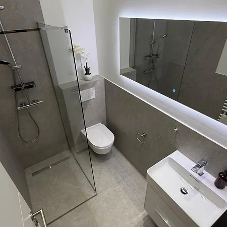 Beckhomes - Stylish