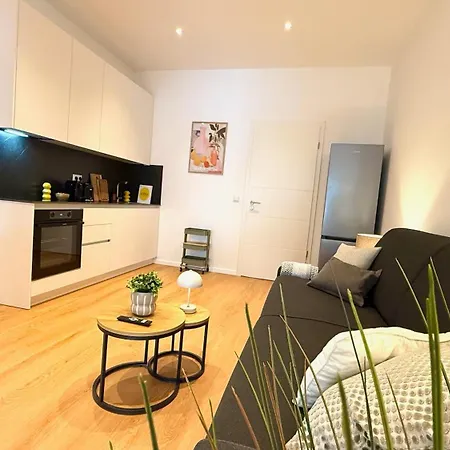 Beckhomes - Stylish